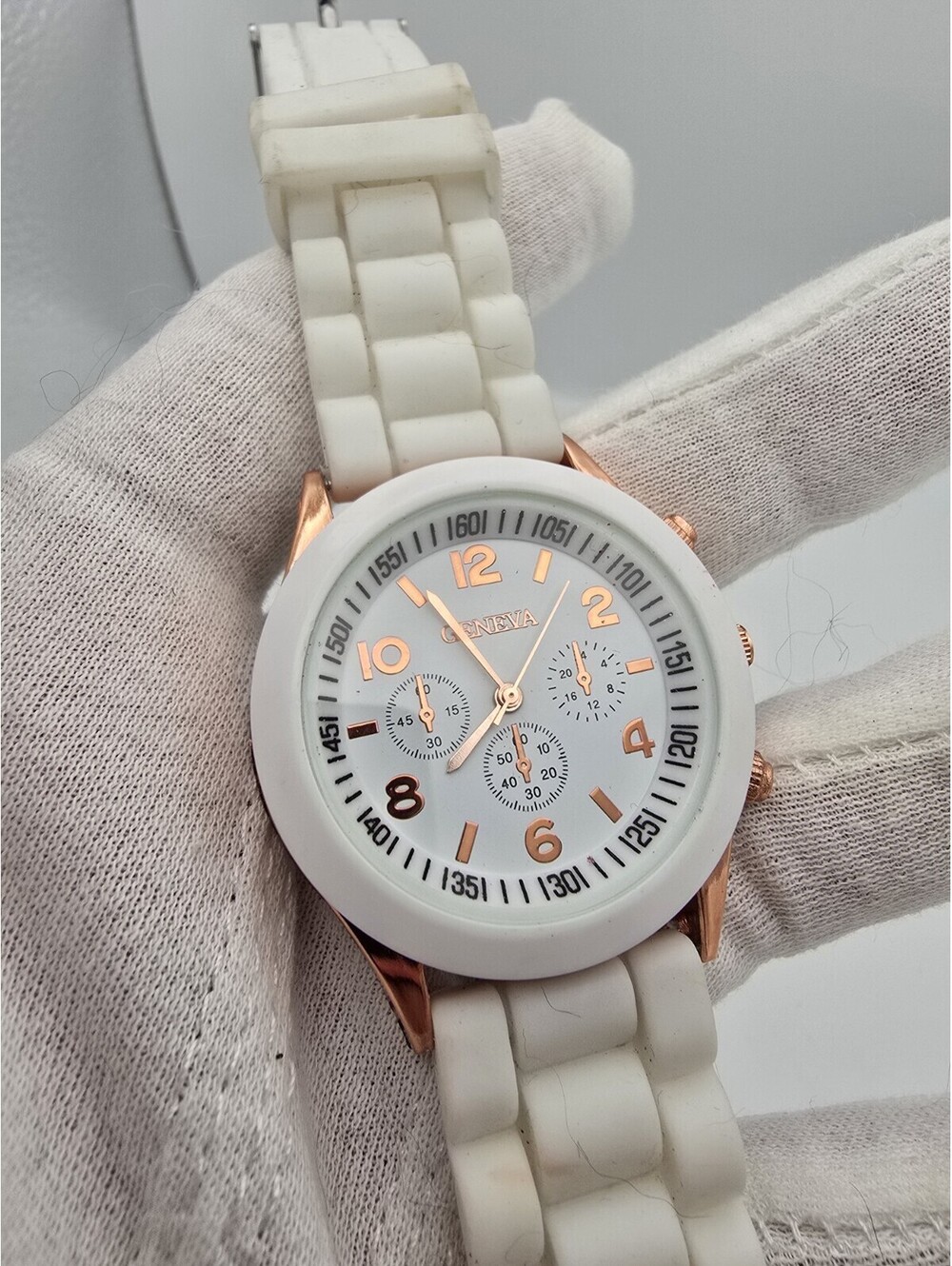 Geneva Circle Dial Watch White Rose Gold Bezel Silicone Strap